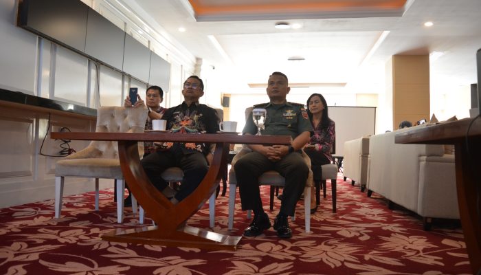 Pamen Ahli Bid Ekonomi Poksahli Pangdam XIV/Hsn Menghadiri Rakor Pengendali Inflasi Daerah Secara Virtual