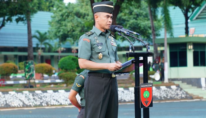 Kasdam XIV/Hsn Memimpin Upacara 17-an Bulan Oktober di Makodam