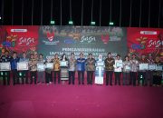 Pangdam XIV/Hsn Didampingi Ketua Persit Kartika Candra Kirana Menghadiri Penutupan Peringatan Hari Jadi Ke-355 Sulsel Tahun 2024
