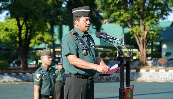 Irdam XIV/Hsn Memimpin Upacara 17-an Bulan November 2024 di Makodam