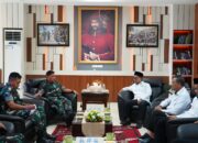 Pangdam XIV/Hsn, Mayjen TNI Bobby Rinal Makmun, S.I.P., Terima Audiensi dari Kakanwil Kemenag Sulsel