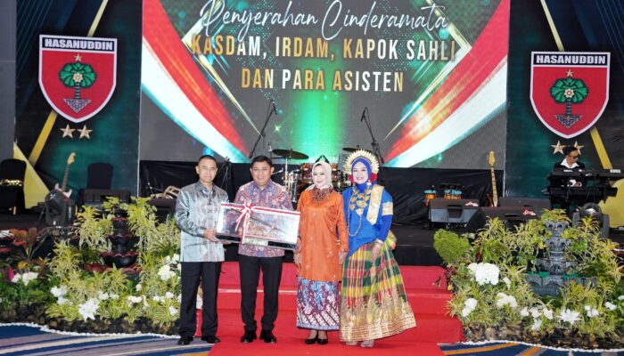 Lepas Sambut Pangdam XIV/Hsn, Tradisi Penghormatan untuk Pemimpin Baru dan Lama