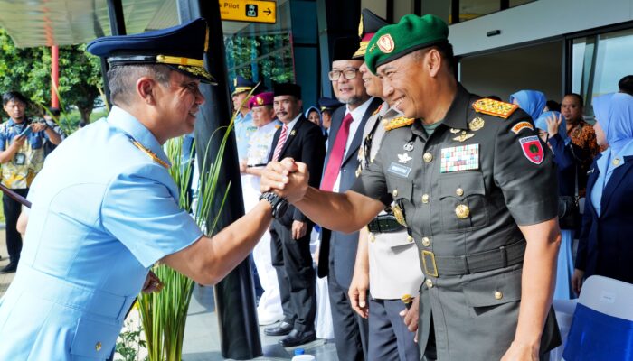 Pangdam XIV/Hsn Hadiri Upacara Sertijab Danlanud Sultan Hasanuddin
