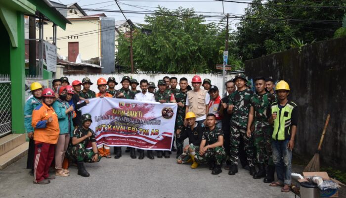 Batalyon Kavaleri 10 Laksanakan kegiatan Karya Bakti Dalam Rangka Memperingati HUT KAVAD