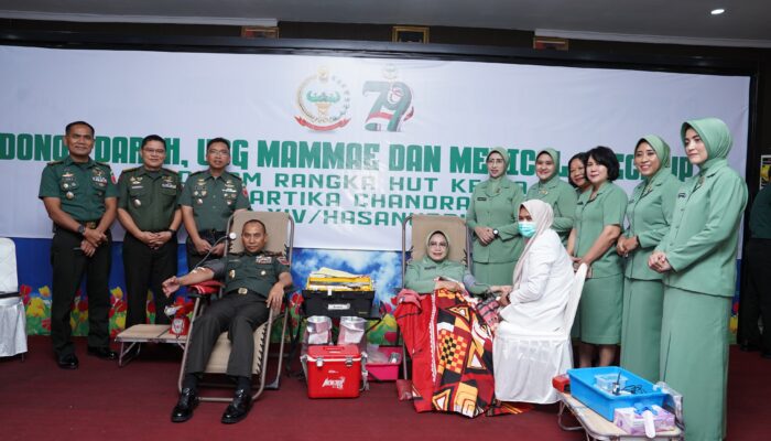 Pangdam XIV/Hsn Mengikuti Bakti Sosial, Dalam Rangka HUT ke-79 Persit KCK Tahun 2025