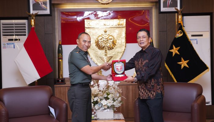 Pangdam XIV/Hsn Terima Kunjungan Silaturahmi Direksi PT. Masmindo