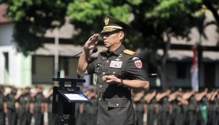Pangdam XIV/Hsn Pimpin Penutupan Dikmata TNI AD Gelombang II TA 2025, Lantik 2.434 Prajurit Baru